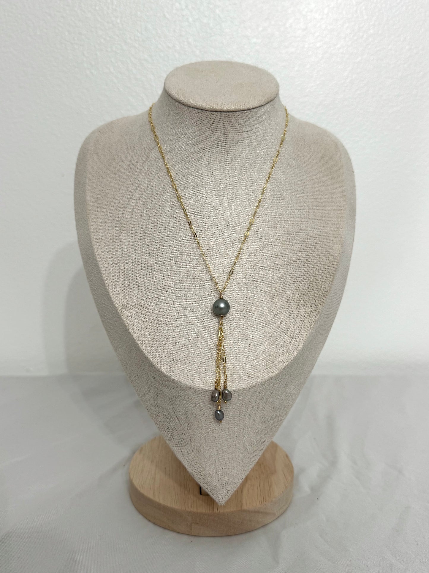 MOON DROP NECKLACE