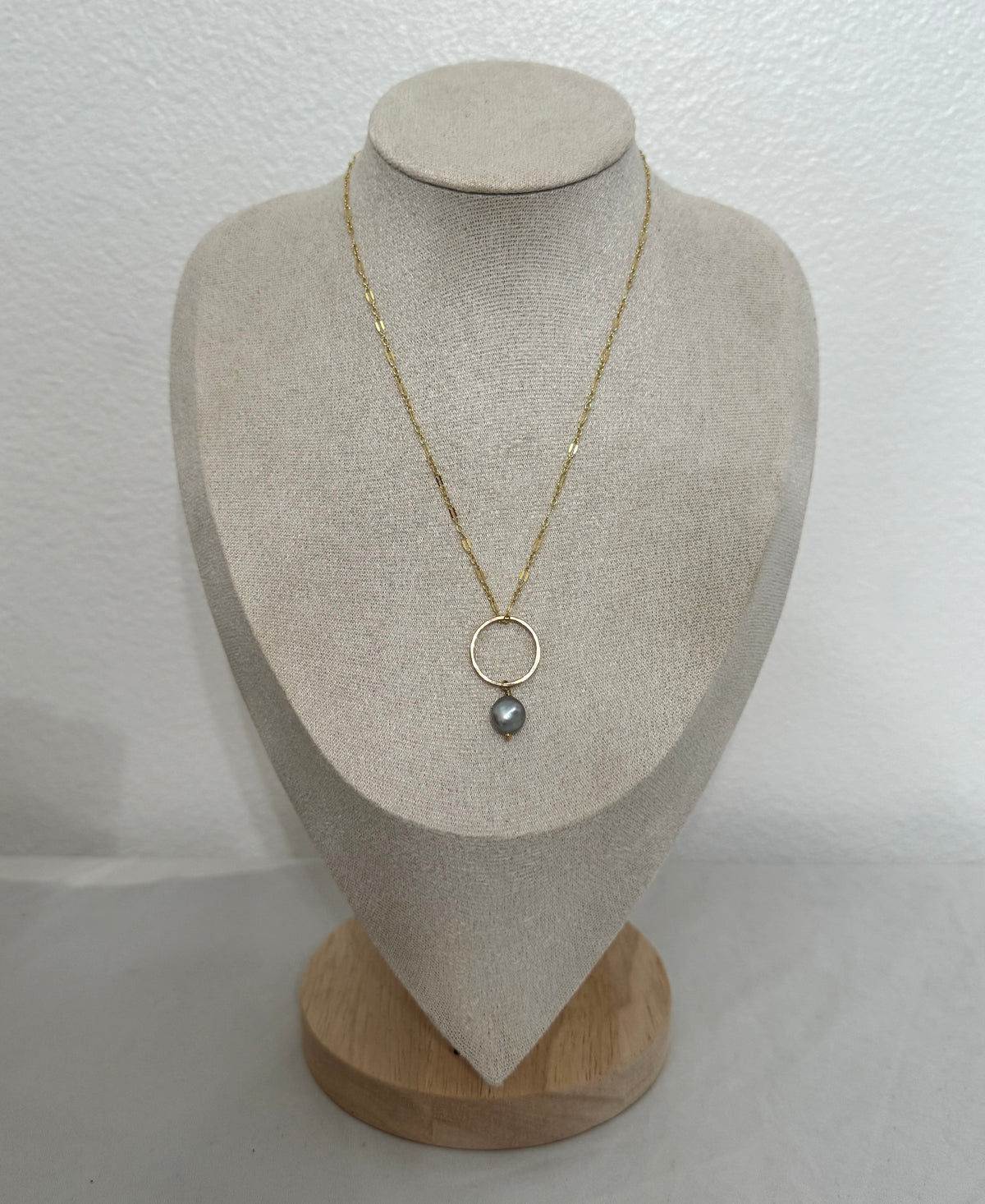 HALO NECKLACE