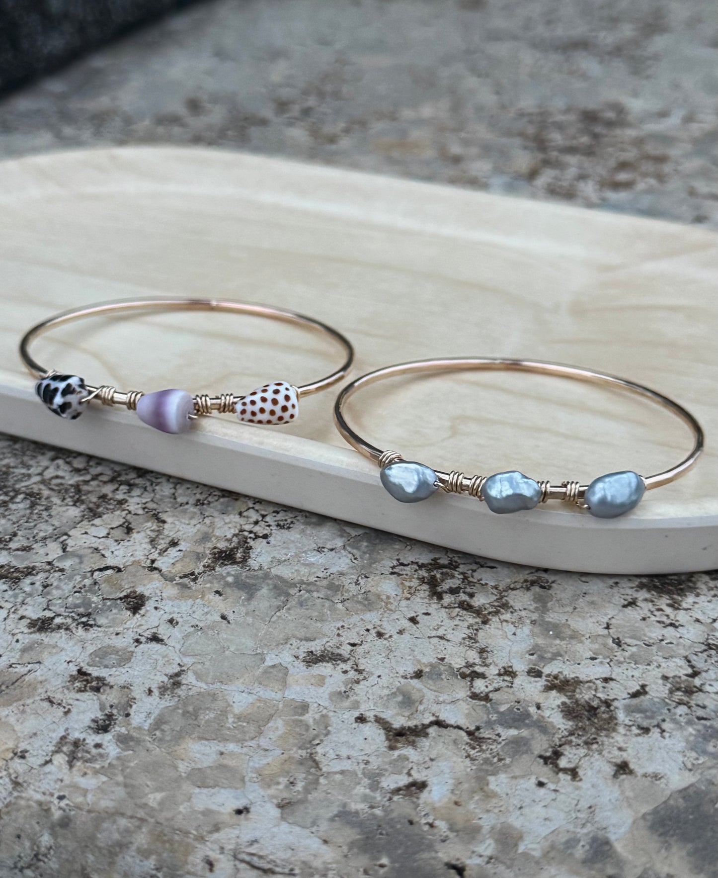 WRAPPED KESHI BANGLE