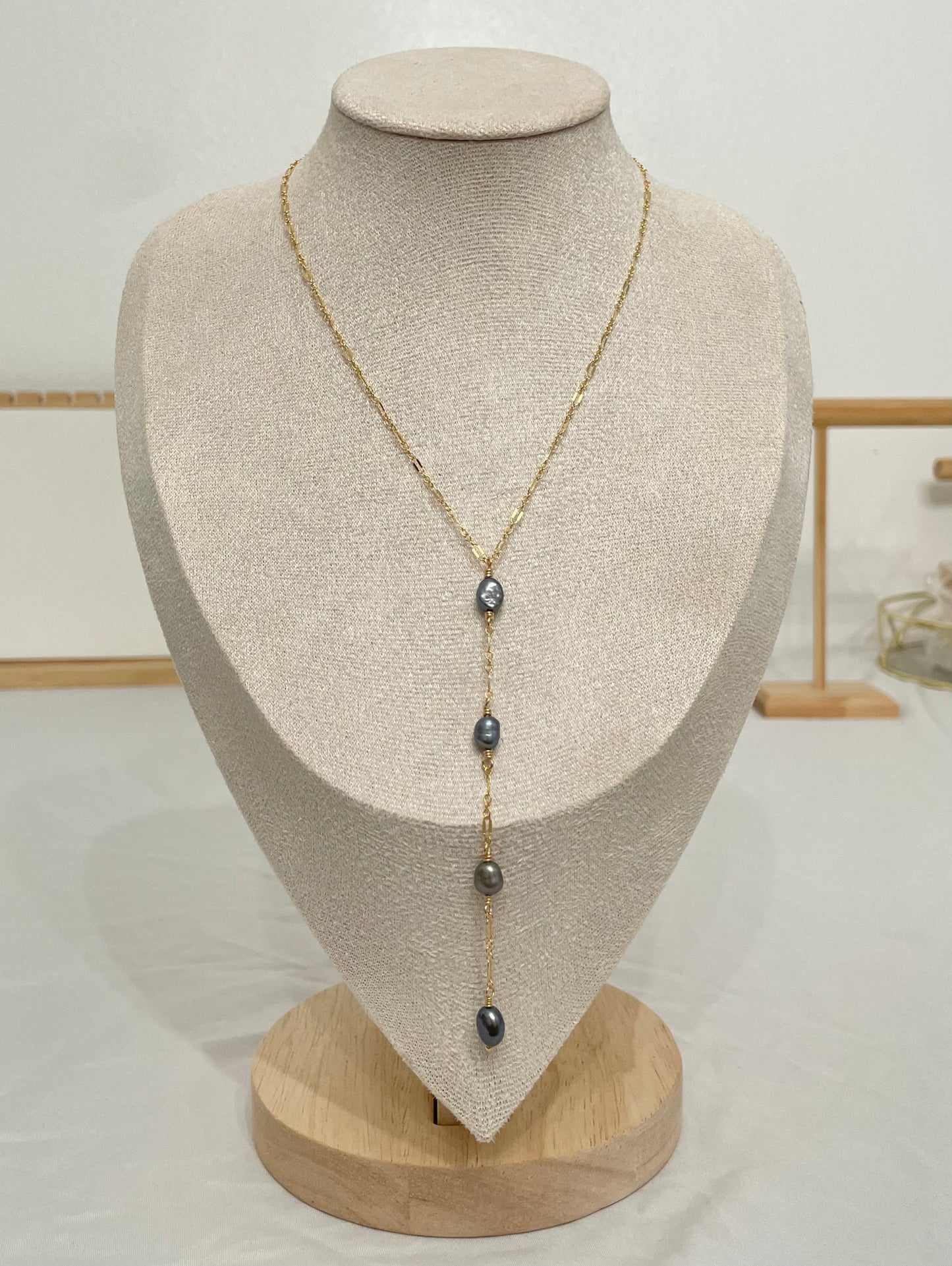 4 DROP LARIAT