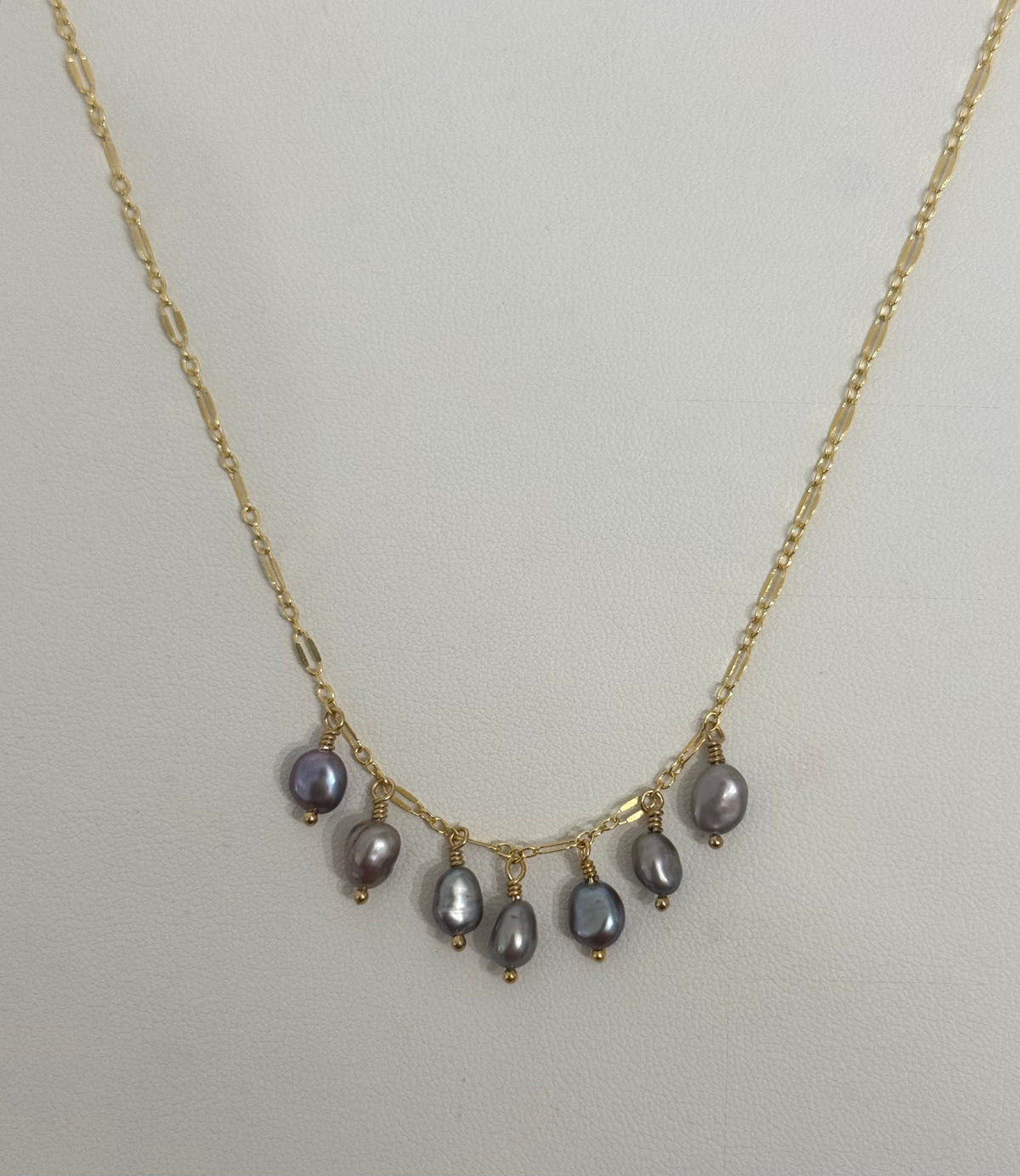 KESHI LITE NECKLACE