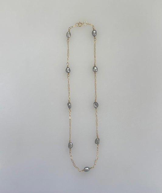 LEIANA CHOKER
