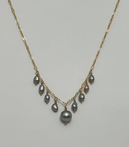 MAHINA NECKLACE