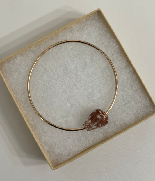 SIZE 8 - CONE SHELL BANGLE
